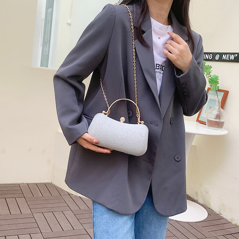 Trendy Women Lock Buckle Shoulder Bag