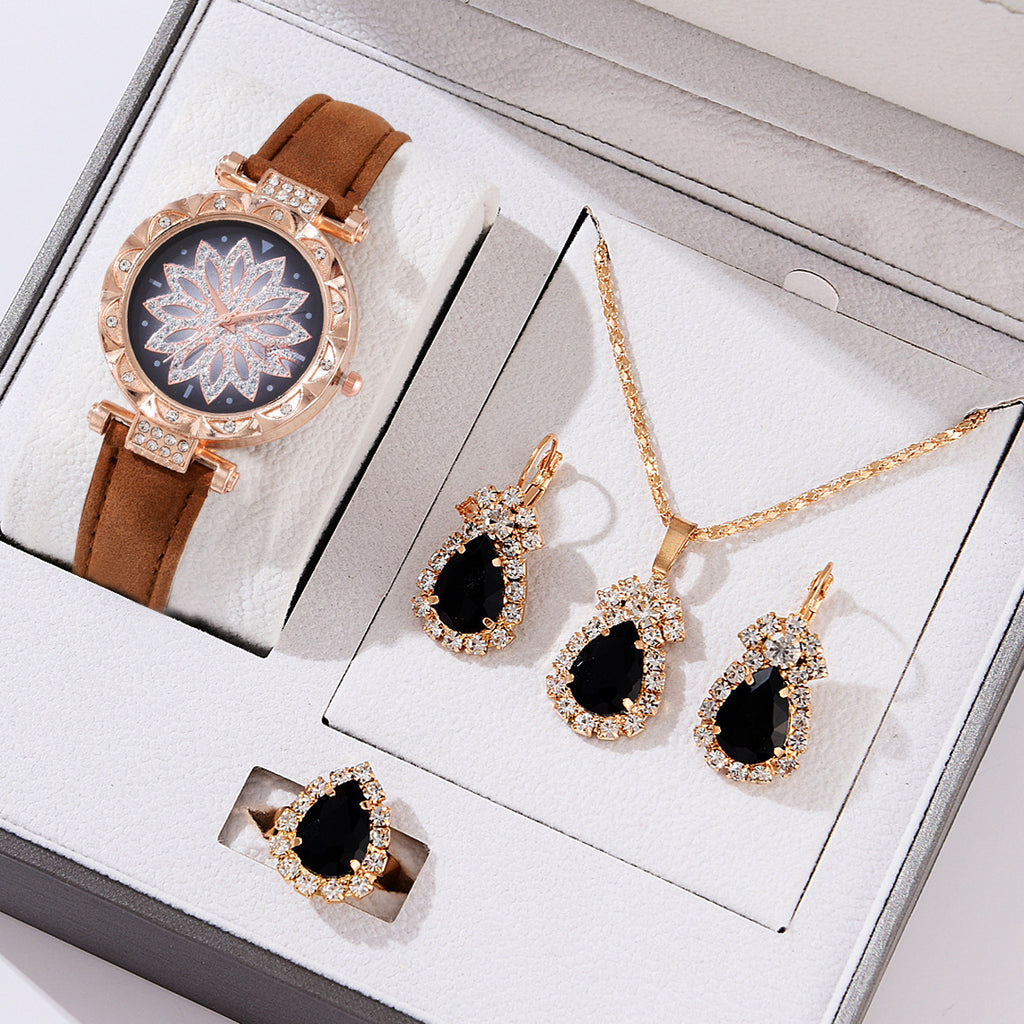 The Poise Quartz Watch