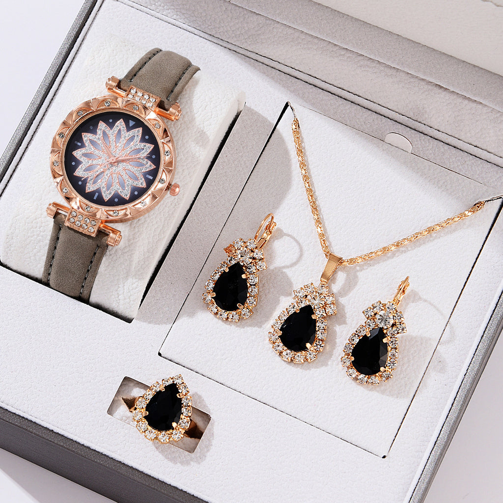 The Poise Quartz Watch