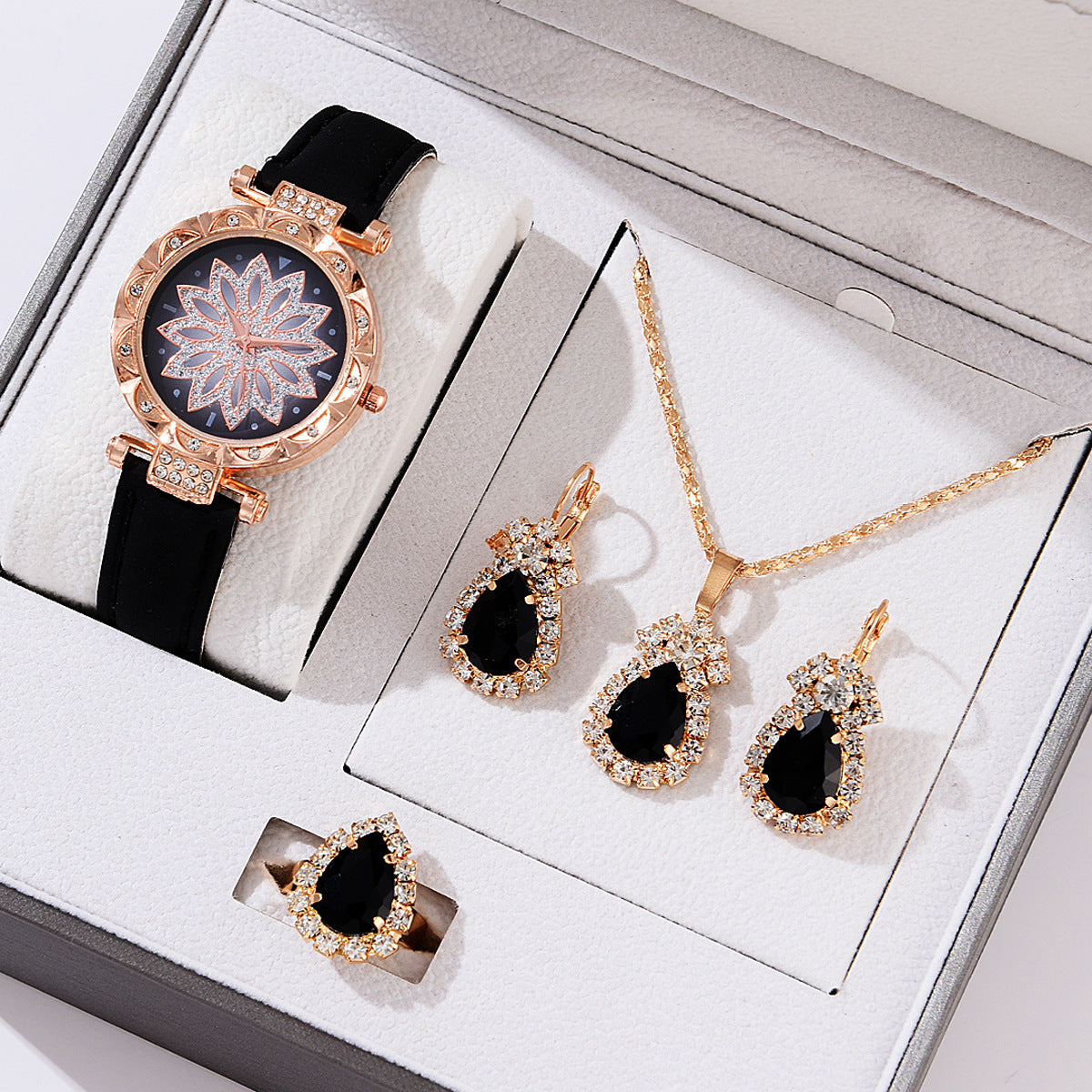 The Poise Quartz Watch
