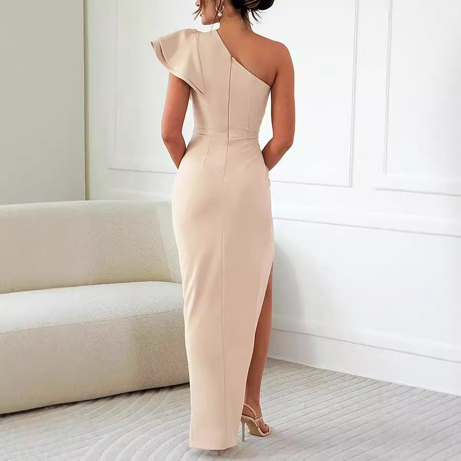 The Amara Sculpted Elegance Gown